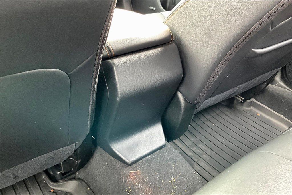 Used 2019 Subaru Crosstrek 2.0i Limited w/ Moonroof Package w/Navigation AWD/4WD image 10