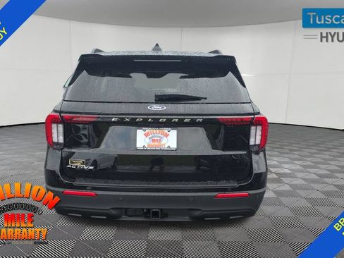 Used 2026 Ford Explorer Active RWD image 7