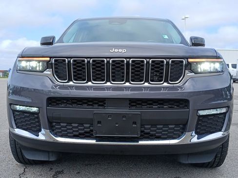 Used 2022 Jeep Grand Cherokee L Limited w/ Trailer Tow Group (B) AWD/4WD image 32