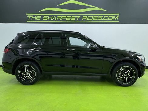 Used 2022 Mercedes-Benz GLC 300 4MATIC image 11