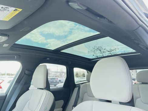 New 2026 Volvo XC60 B5 Plus w/ Protection Package Premier image 24