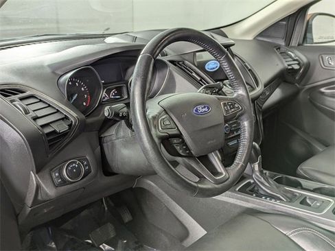 Used 2017 Ford Escape Titanium w/ Canadian Touring Package image 9