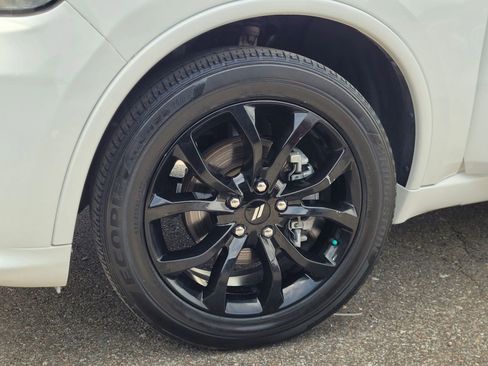Used 2019 Dodge Durango GT RWD image 16