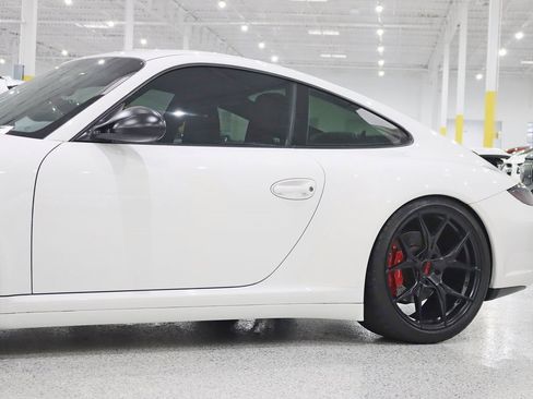 Used 2012 Porsche 911 Carrera 4S image 4