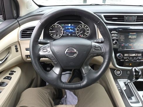 Used 2019 Nissan Murano Platinum image 53