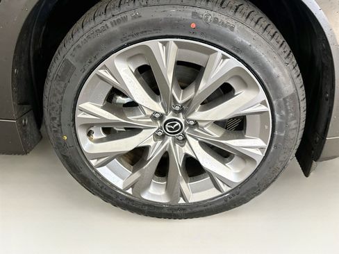 Used 2025 MAZDA CX-90 3.3 Turbo w/ Premium Plus Pkg AWD/4WD image 11