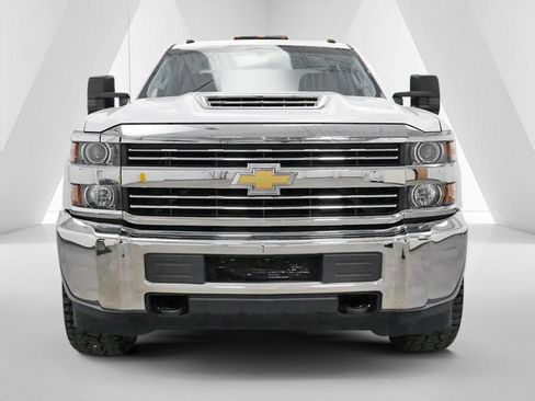 Used 2018 Chevrolet Silverado 3500 W/T w/ WT Fleet Convenience Package AWD/4WD image 2