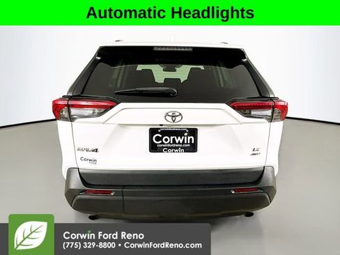 Used 2020 Toyota RAV4 LE image 6