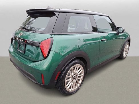Certified 2025 MINI Cooper S image 5