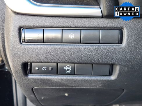 Certified 2023 Nissan Rogue SV image 24