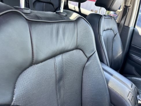 Used 2011 Lincoln MKX AWD w/ 102A Rapid Spec Order Code image 12