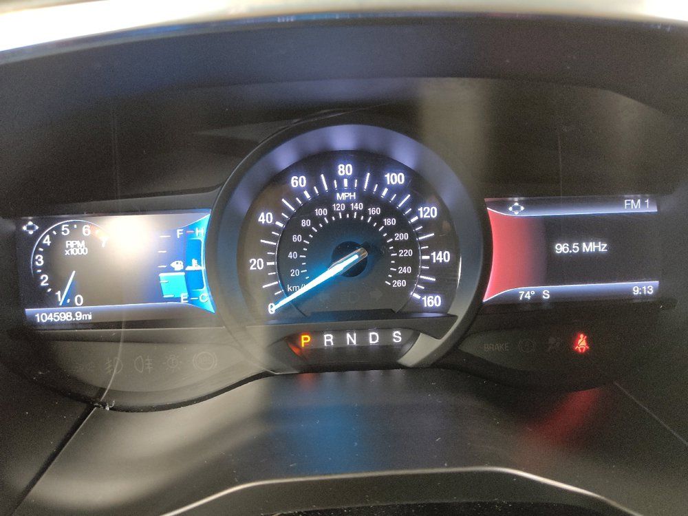 Used 2020 Ford Edge Titanium FWD image 23