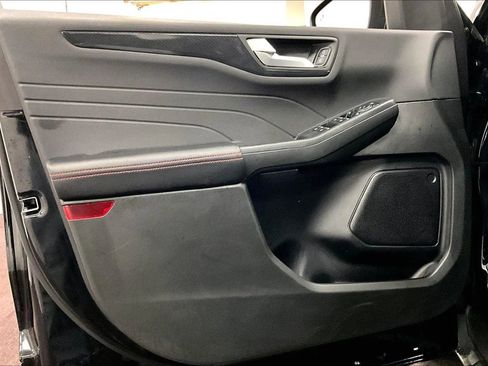 Certified 2023 Ford Escape ST-Line w/ Tech Pack #1 image 22