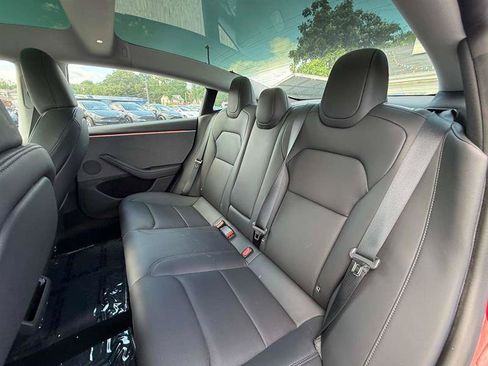 Used 2024 Tesla Model 3 RWD image 9