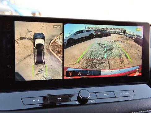 New 2026 Nissan Rogue Platinum image 14