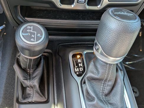 New 2026 Jeep Gladiator Sport image 16