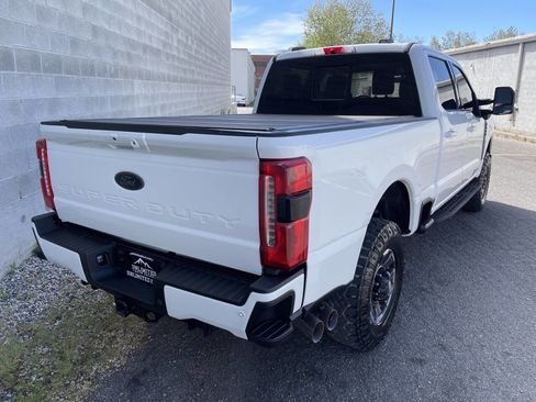 Used 2023 Ford F350 Lariat w/ Lariat Ultimate Package AWD/4WD image 5