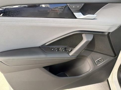 New 2026 Volkswagen Tiguan SE R-Line FWD image 14