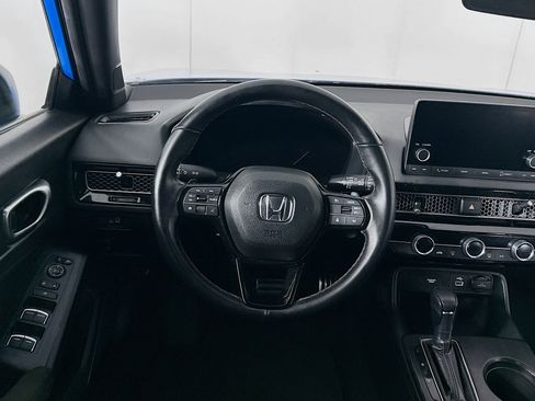 Used 2023 Honda Civic Sport image 16