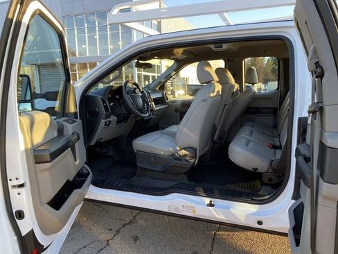 Used 2022 Ford F250 XL w/ STX Appearance Package image 16