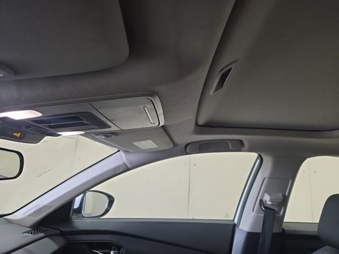 Used 2024 Honda Accord EX image 11
