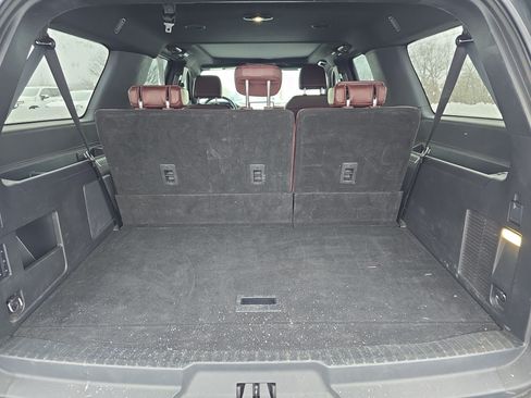 Used 2022 Ford Expedition Max Limited AWD/4WD image 5