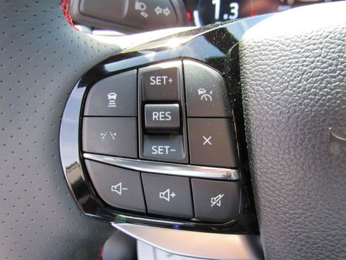 New 2026 Ford Explorer ST-Line AWD/4WD image 13