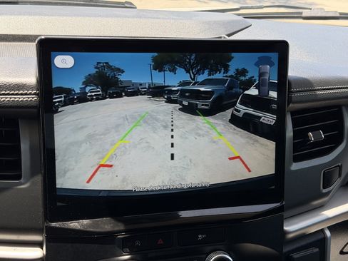 Certified 2023 Ford Expedition XLT RWD image 22
