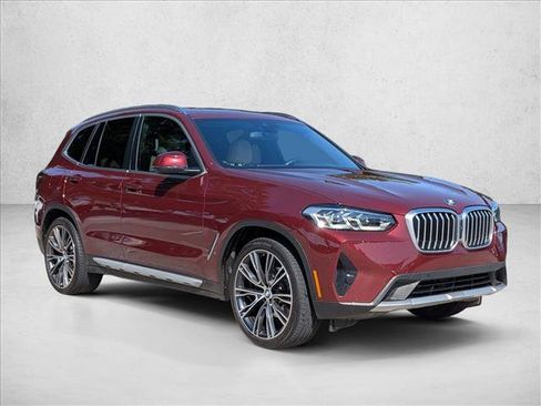 Used 2023 BMW X3 sDrive30i w/ Convenience Package RWD image 3