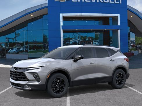 New 2026 Chevrolet Blazer LT w/ Convenience Package AWD/4WD image 29