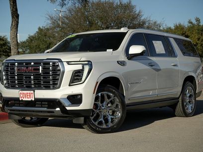 Used 2025 GMC Yukon XL Denali w/ Sun & Power Step Package