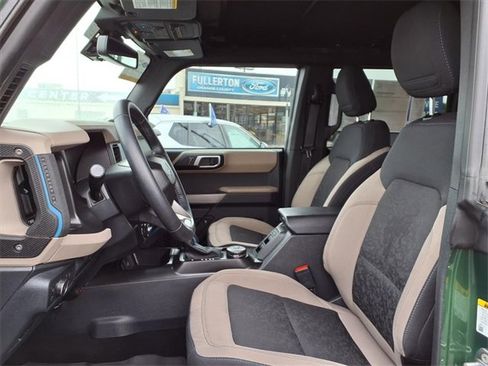 Certified 2022 Ford Bronco Wildtrak image 16