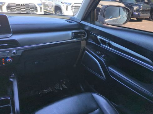 Used 2022 Kia Telluride S FWD image 17