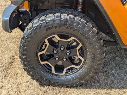 Used 2021 Jeep Gladiator Rubicon image 10