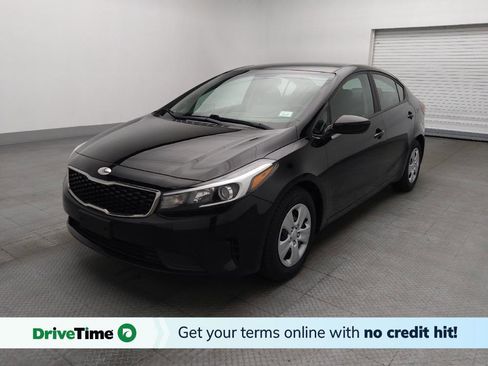 Used 2017 Kia Forte LX image 1