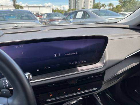 Used 2024 Buick Envision Preferred AWD/4WD image 21