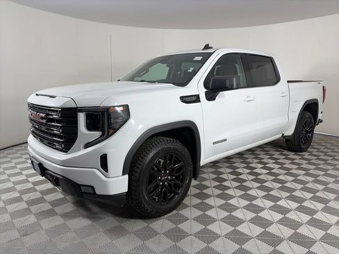 Used 2024 GMC Sierra 1500 Elevation w/ X31 Off-Road Package AWD/4WD image 3