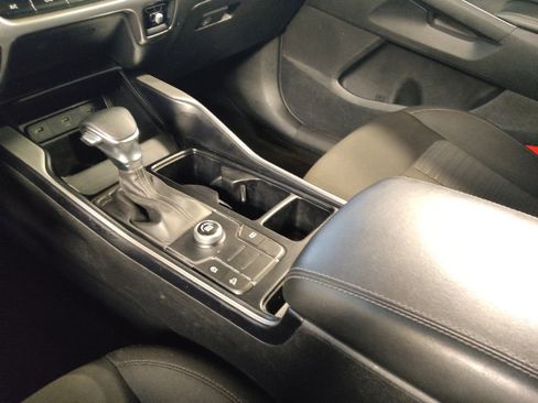 Used 2022 Kia Sorento LX FWD image 26