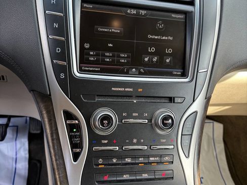 Used 2016 Lincoln MKX Select w/ Select Plus Package image 14