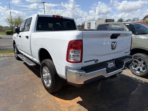 Used 2023 RAM 2500 Big Horn w/ Level 1 Equipment Group AWD/4WD image 11