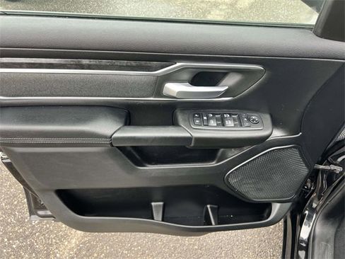 Used 2019 RAM 1500 Big Horn image 17