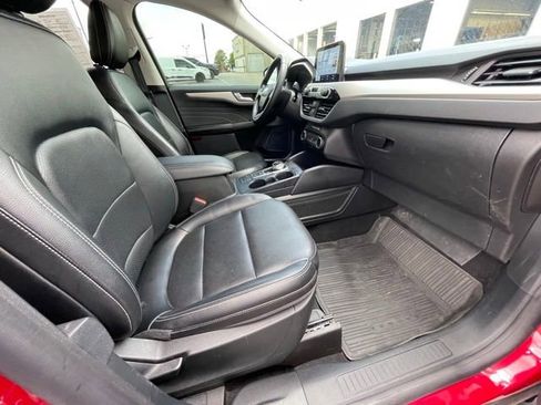 Used 2022 Ford Escape SEL image 22