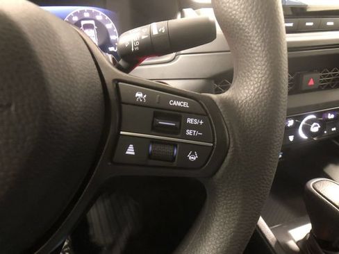 Used 2023 Honda Accord EX image 36
