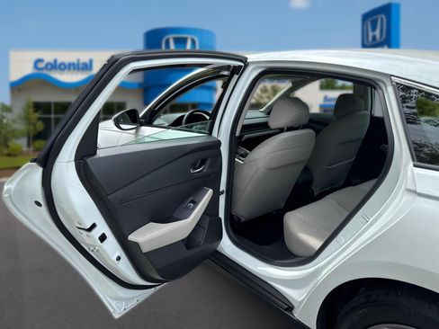 Used 2024 Honda Accord EX image 28