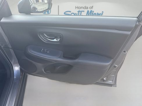 Used 2024 Honda HR-V LX image 32