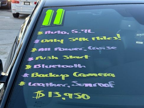 Used 2011 Dodge Charger R/T image 2