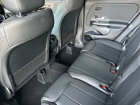 Certified 2023 Mercedes-Benz GLA 250 4MATIC image 15