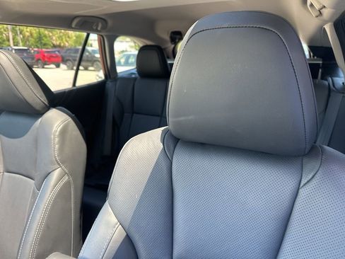 Used 2024 Subaru Outback Limited AWD/4WD image 3