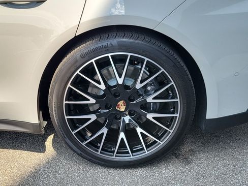 Certified 2026 Porsche Panamera 4 AWD/4WD image 12