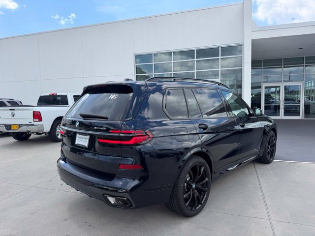 Used 2026 BMW X7 xDrive40i w/ M Sport Package AWD/4WD image 6